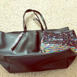 NWT Victoria secret tote